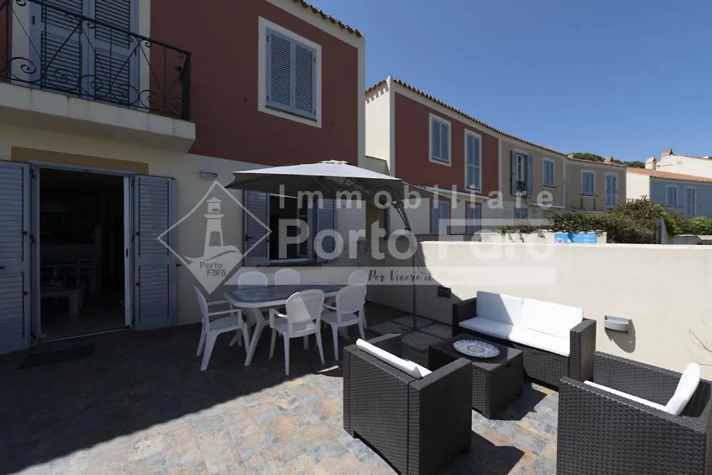 2 Pineta - Ampio Quadrilocale Sulla Spiaggia Di Porto Faro パラーウ ヴィラ